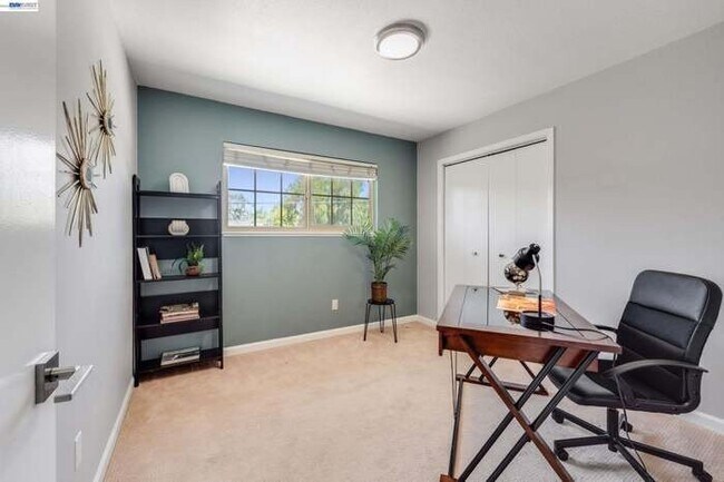 Building Photo - 1158 Polson Cir