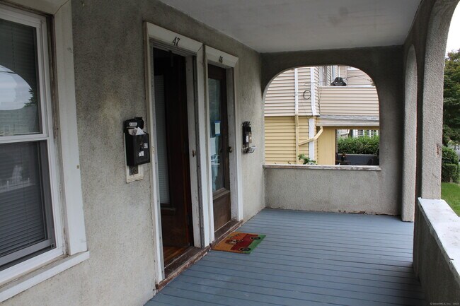 Building Photo - 45 Grandview Terrace