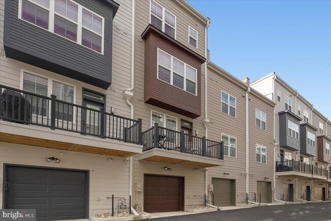 Building Photo - 7345 Blade Dr