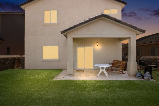 Building Photo - 13483 Halifax St