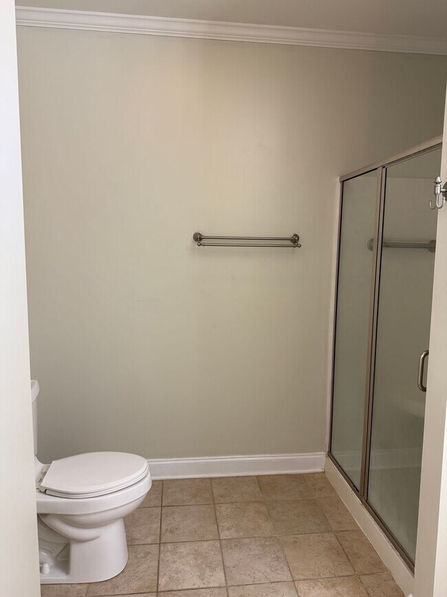 Building Photo - Lexington