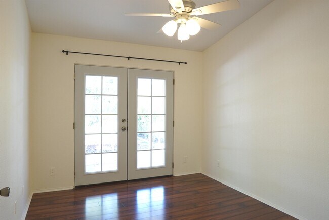 Building Photo - 68120 Tachevah Dr