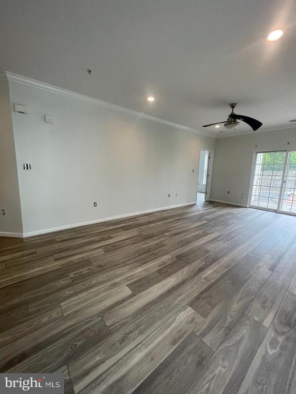 Building Photo - 9713 Handerson Pl
