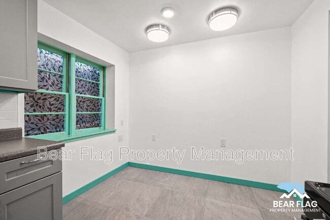 Building Photo - 2505 S St