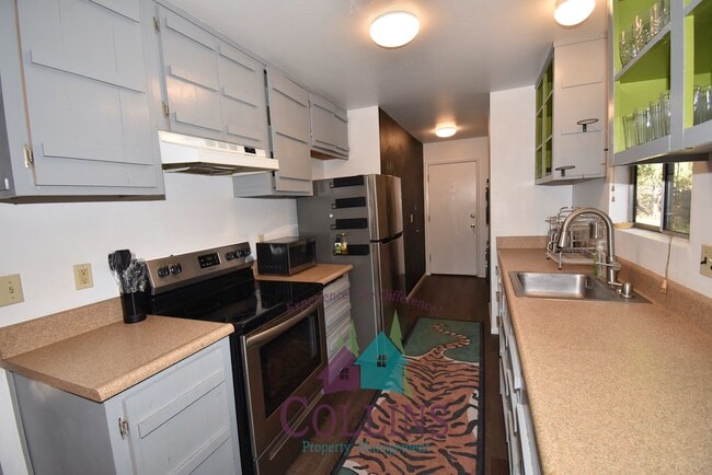 Building Photo - 14695 Moon Shadow Dr