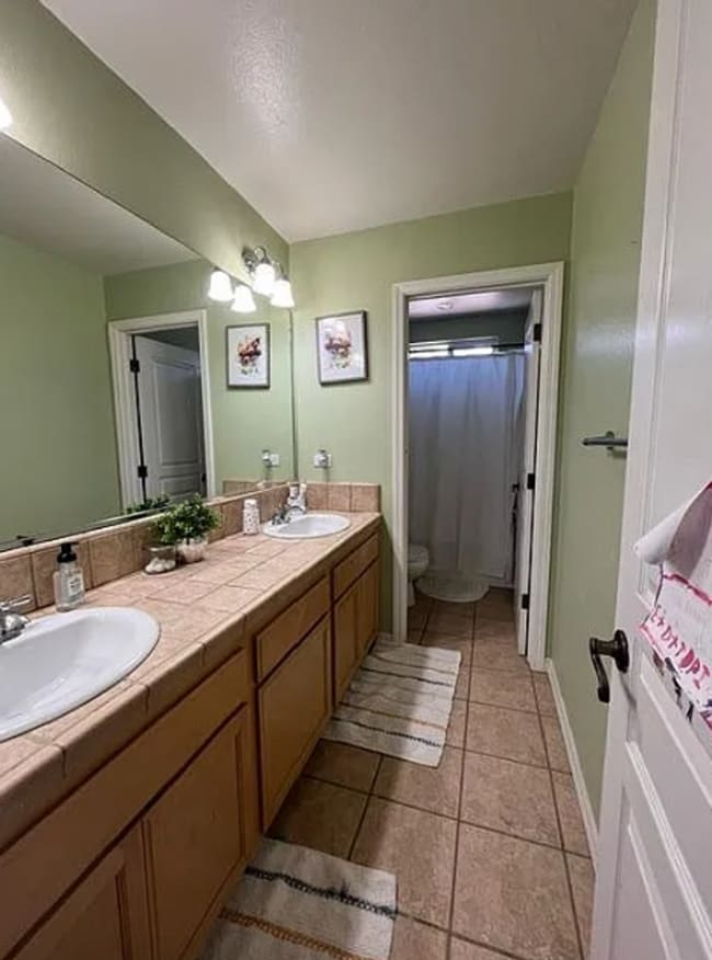 Building Photo - 2638 Niverth Pl