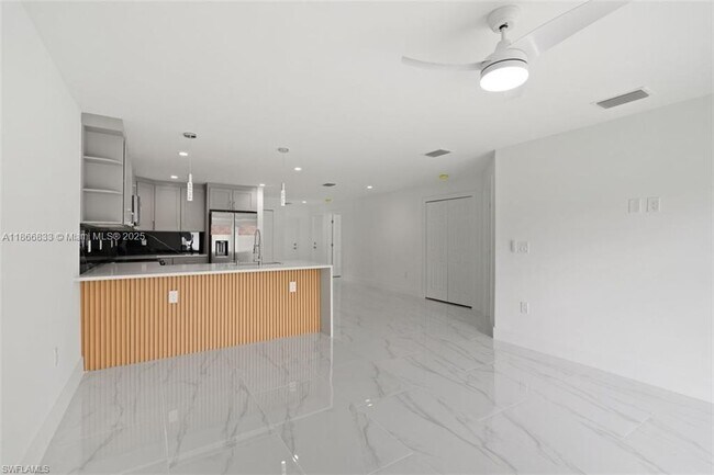 Building Photo - 5013 27th St SW