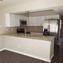 Building Photo - 1536 Hickory Ave