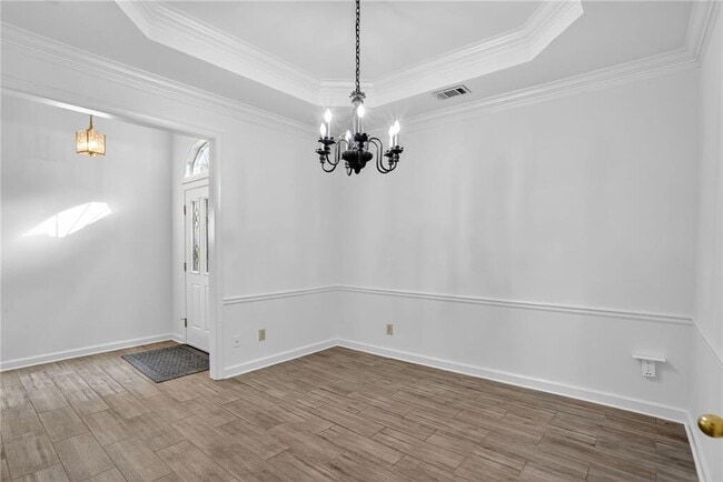 Building Photo - 10825 Pinewalk Forest Cir