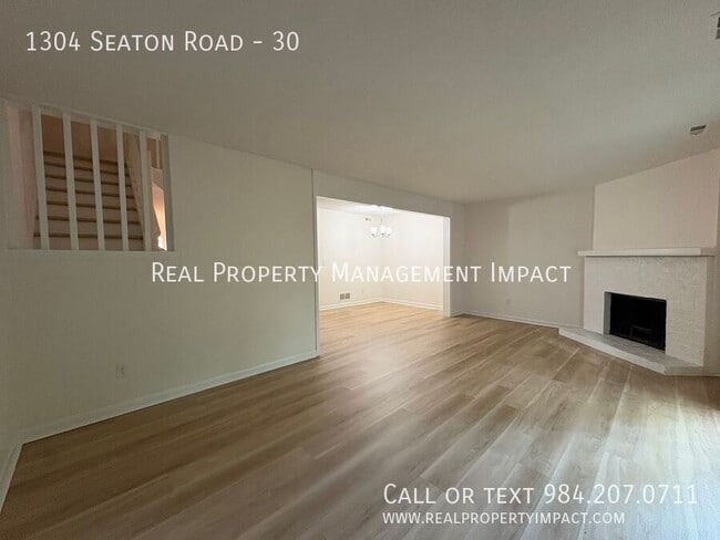 Building Photo - 1304 Seaton Rd
