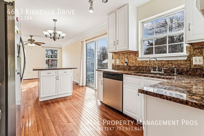 Building Photo - 4653 Kirkdale Dr