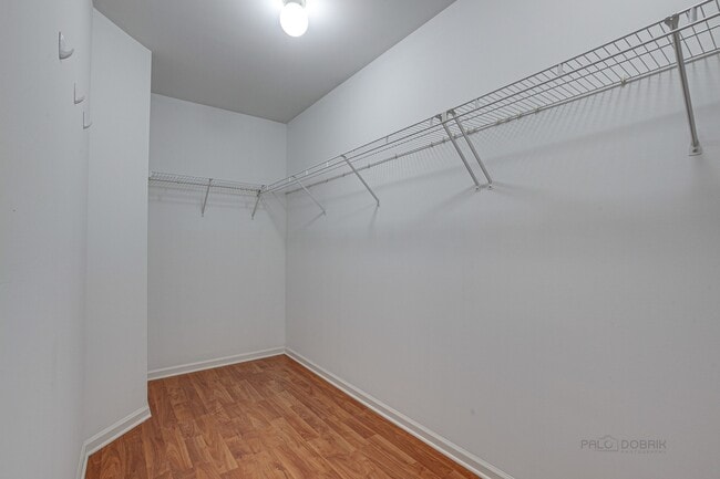 Building Photo - 1817 Crenshaw Cir