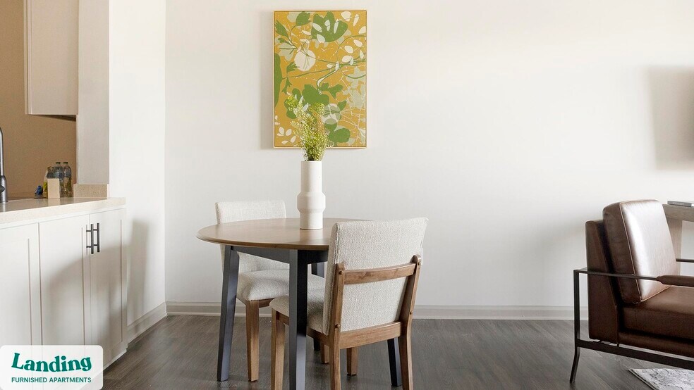 Building Photo - 900 E Six Forks Rd