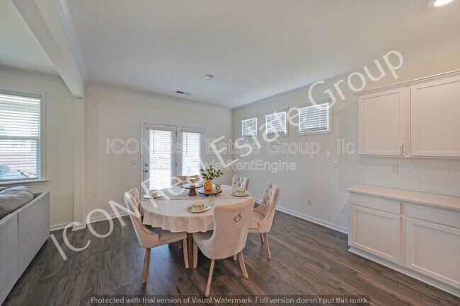 Building Photo - 3349 English Elm Wy