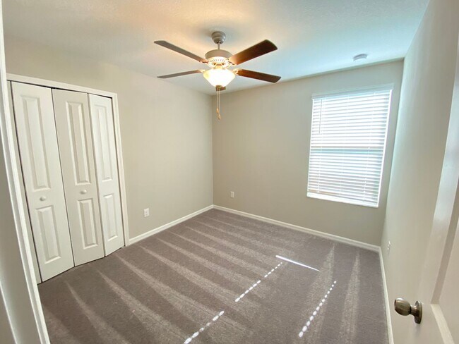 Building Photo - 4404 Eternal Prince Dr