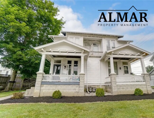 Primary Photo - Liberty Duplex