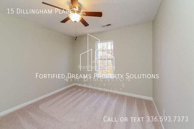 Building Photo - 15 Dillingham Pl