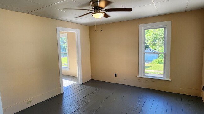 Building Photo - Two Family Duplex in Salamanca NY.