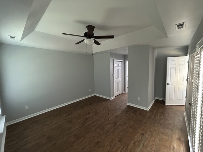Building Photo - 1502 Stockbridge Pl