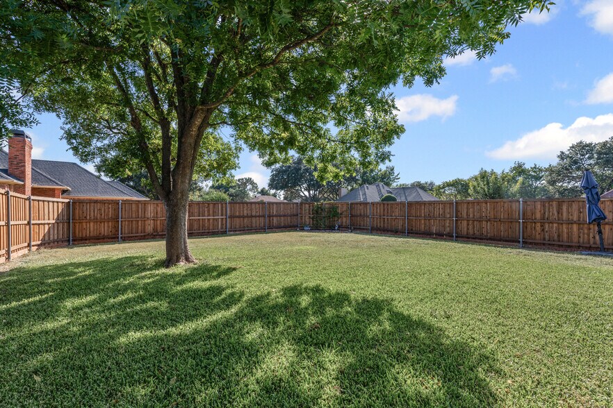 Building Photo - 1412 Seabrook Dr
