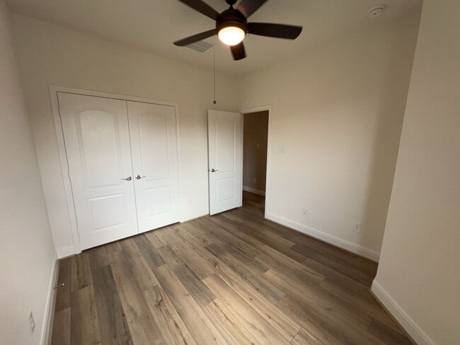 Building Photo - 2885 Grand Anse Dr