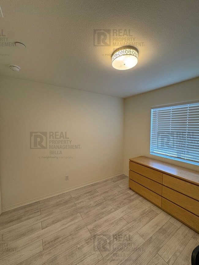 Building Photo - Spacious Corner Lot Home in Desirable Winchester Community – 3 Bed + Office + Large Backyard!