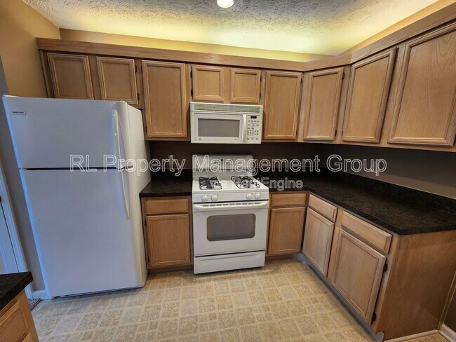Building Photo - 3437 Fishinger Mill Dr
