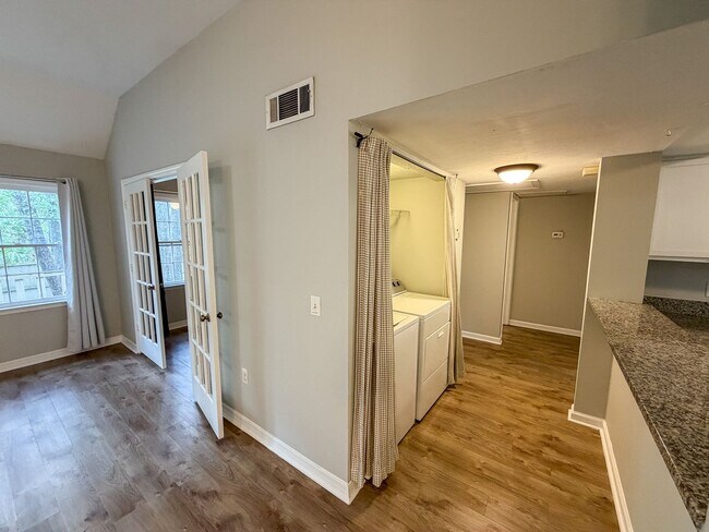 Building Photo - 5324 SW 88 Ct