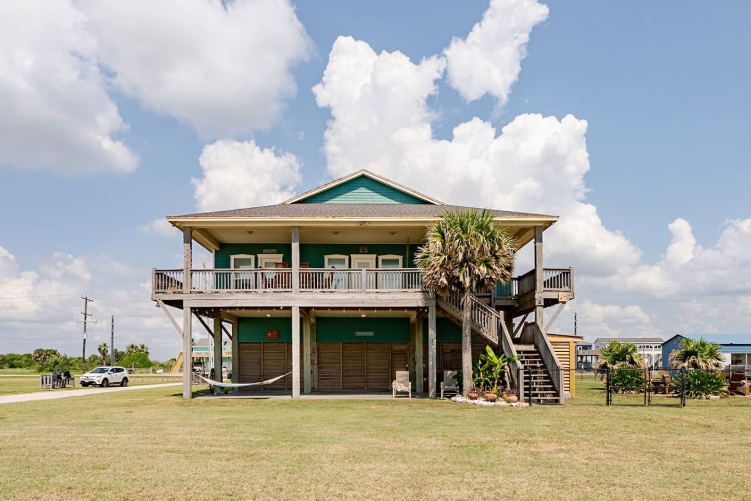 Building Photo - 986 Dolly St
