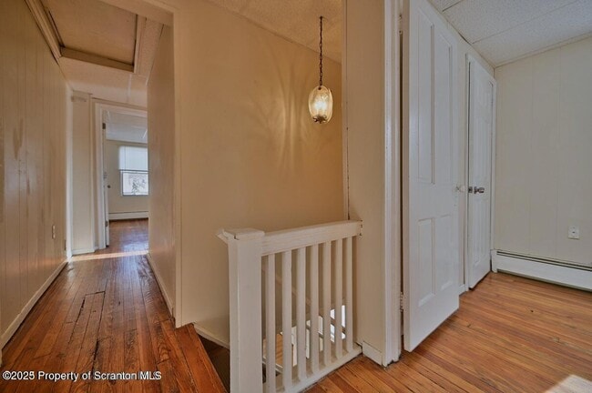 Building Photo - 1307 Wood St