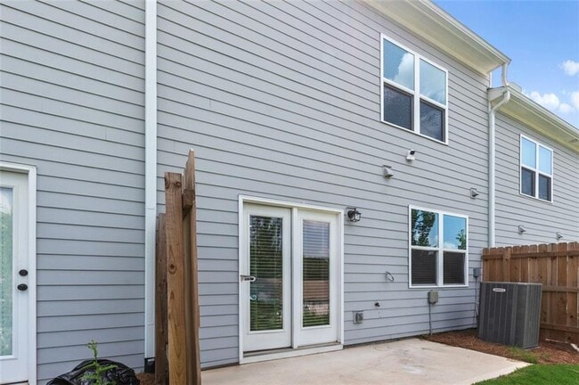 Building Photo - 2609 Senegal Wy