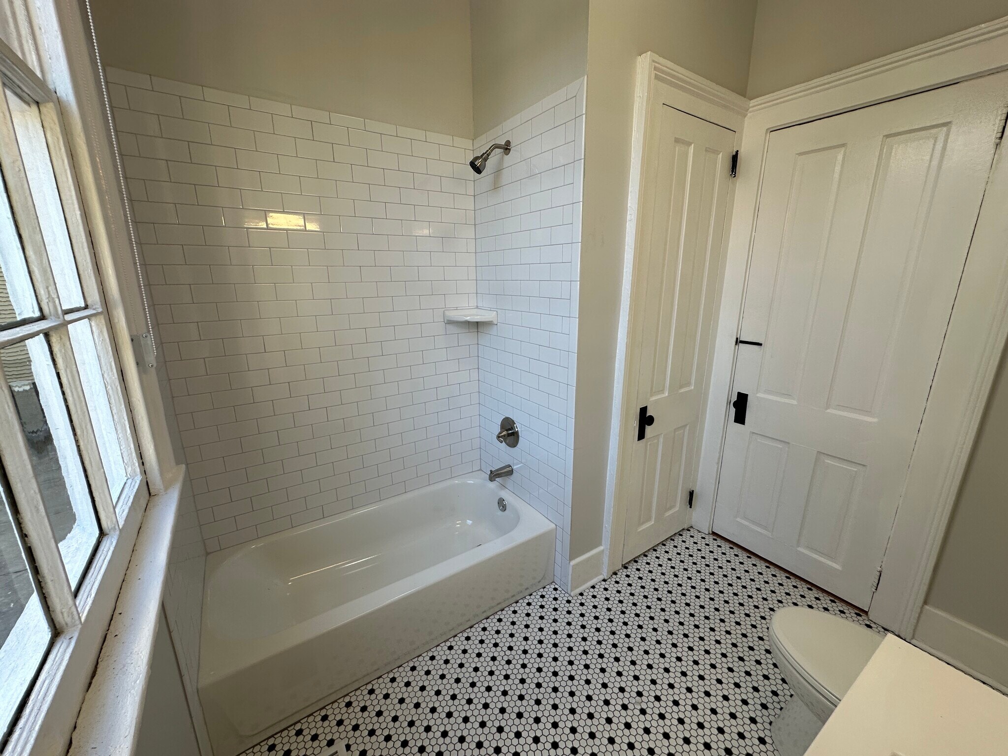 Bathroom #1 - 5520 Loyola Ave