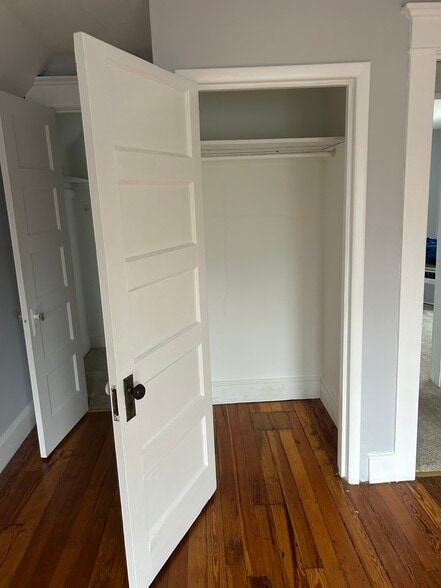 Building Photo - 24 Westwood Rd