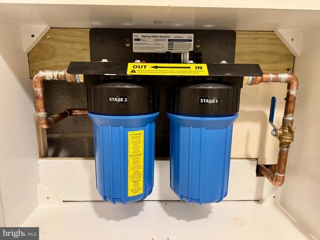 Building Photo - 6291 Kerrydale Dr