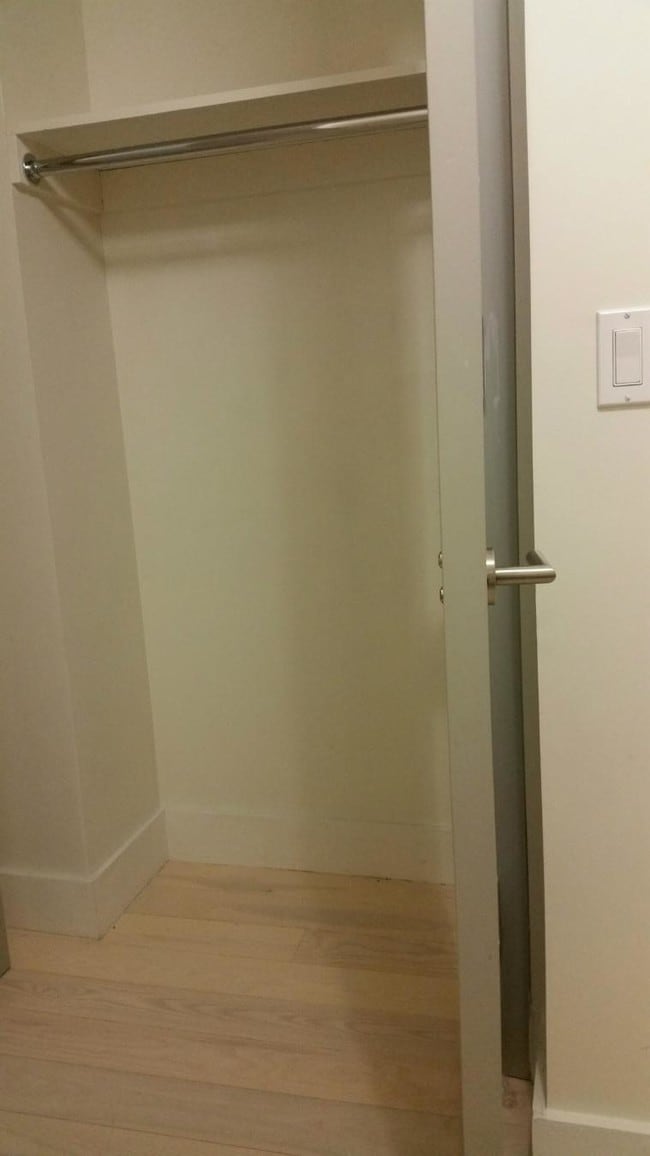 Building Photo - 109 Gold Street