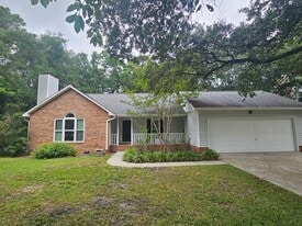 Building Photo - 6902 Persimmon Pl