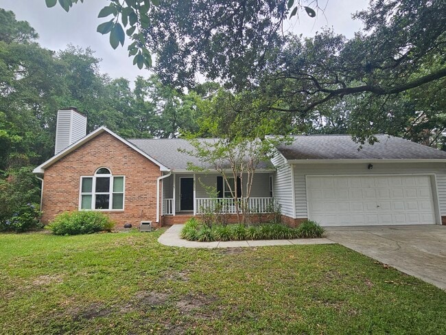 Building Photo - 6902 Persimmon Pl