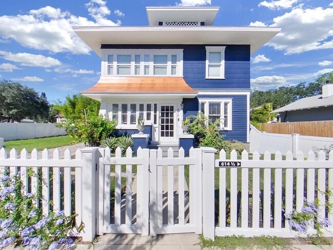 Building Photo - 614 8th St N