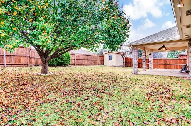 Building Photo - 1007 Lowndes Ln