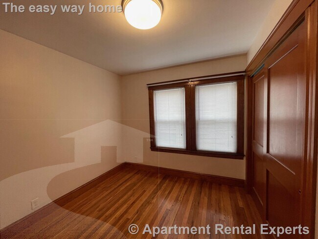 Building Photo - 3 Edgar Ct