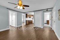 Building Photo - 618 Elmwood Ave