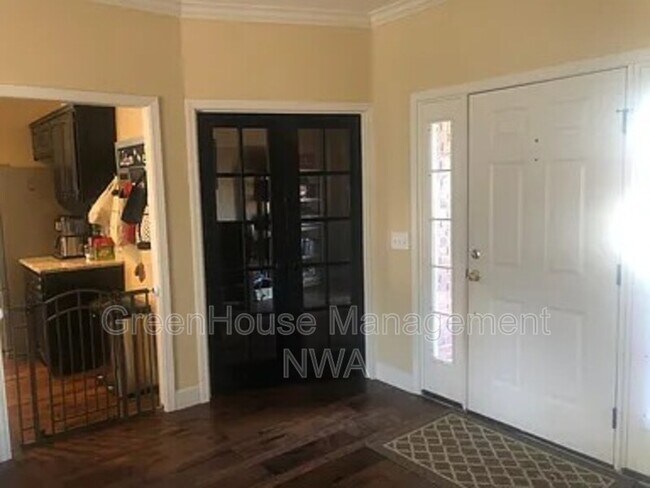 Building Photo - 1207 N Mallard Ln