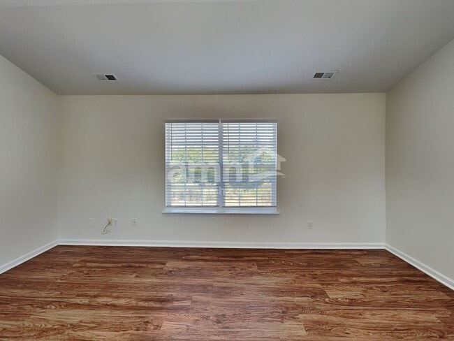Building Photo - 931 Rocky Meadows Ln