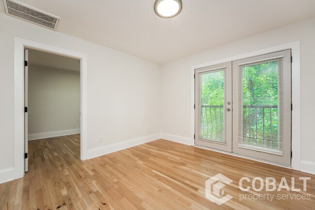Building Photo - 755 St Charles Ave NE