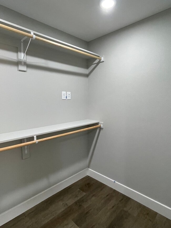 Building Photo - NEW CONSTRUCTION 3 Bed 2 Bath FOR RENT in Waynesville