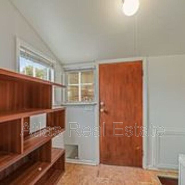 Building Photo - 3057 W 38th Ave