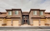Building Photo - STUNNING GATED CONDO UNIT 1ST FLOOR UNIT W...