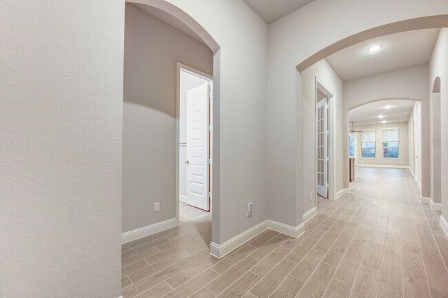 Building Photo - 9884 Preserve Wy