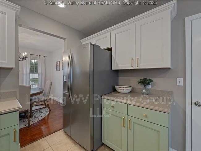 Building Photo - 164 Prado Dr