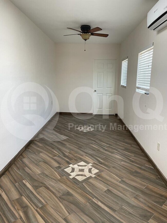 Building Photo - 2831 N Fontana Ave